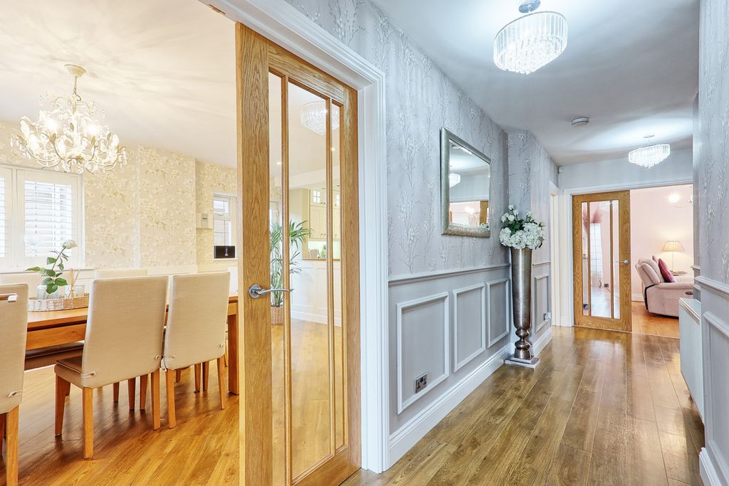 Additional image 5 of 5 bed detached house for salePrime Location - Sylvan Tryst, Billericay CM12