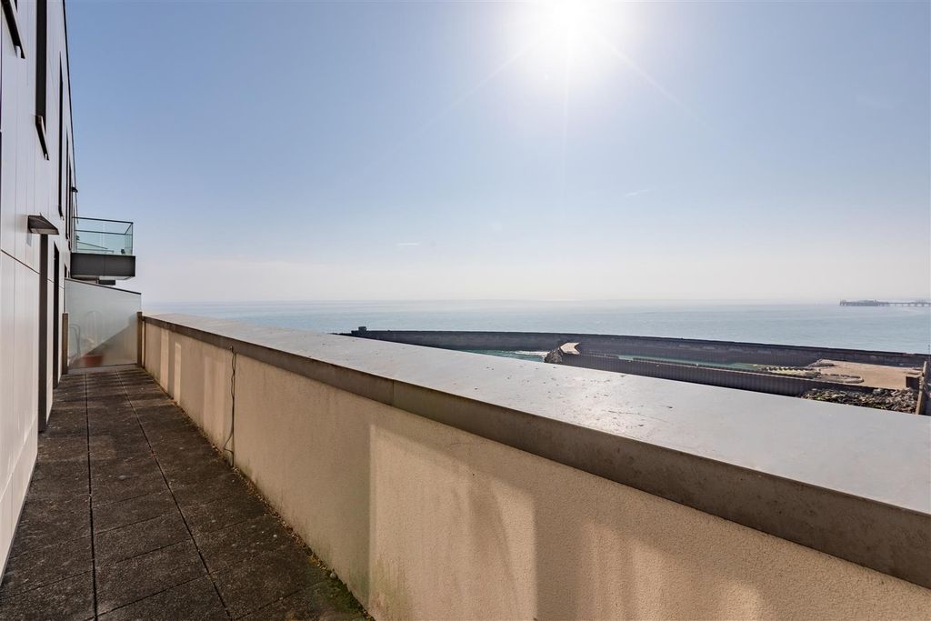 Additional image 3 of 4 bed flat for saleThe Boardwalk, Brighton Marina Village, Brighton BN2