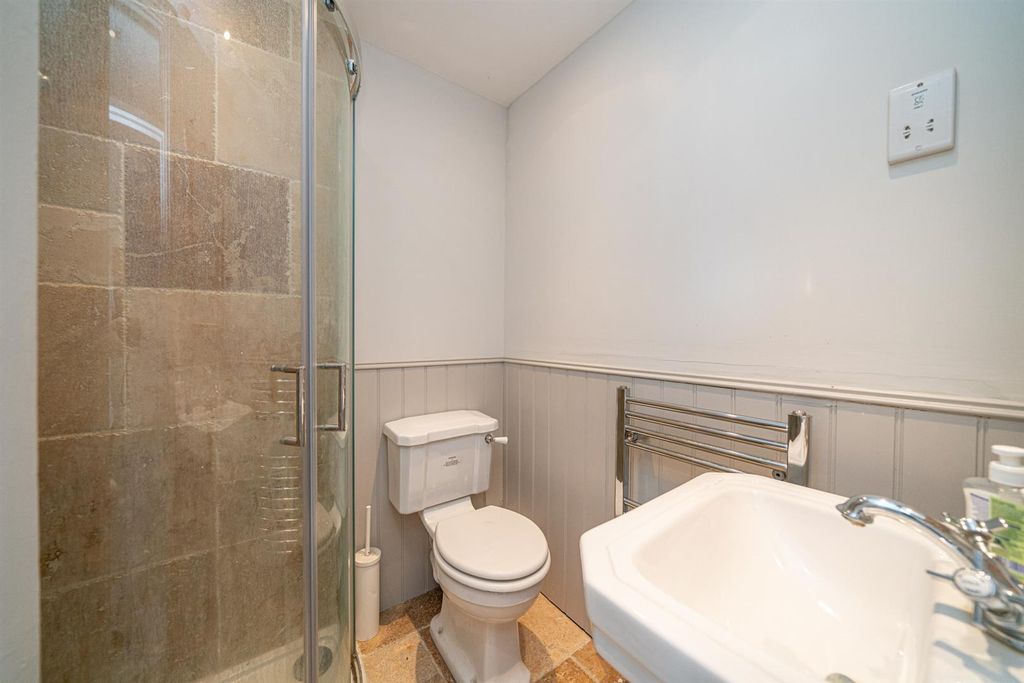 Additional image 9 of 2 bed detached house for saleChapel Street, Berkhamsted HP4