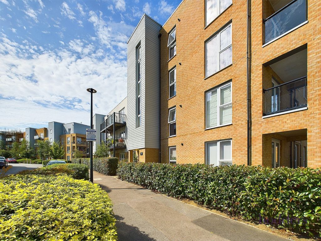 Additional image 18 of 1 bed flat for saleAugustine Apartments, Hawker Drive, Addlestone, Surrey KT15