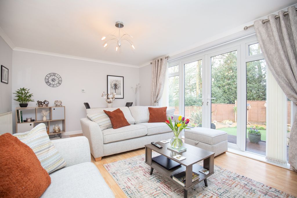 Additional image 6 of 3 bed semi-detached house for saleOakwood Close, Grendon, Warwickshire CV9