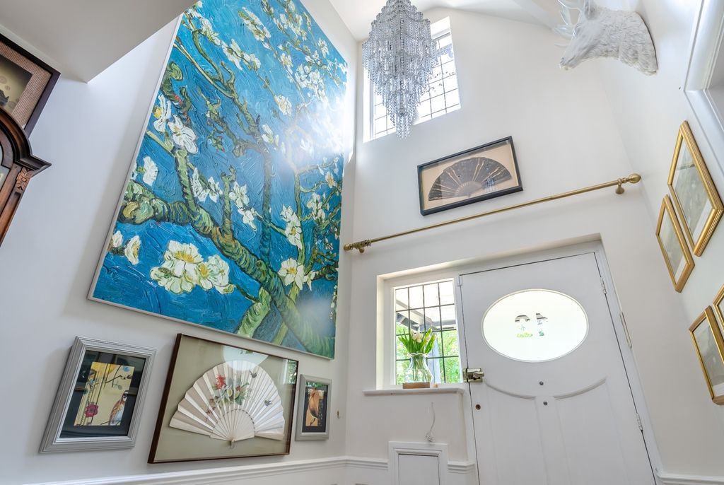 Additional image 3 of 6 bed detached house for saleBois Avenue, Chesham Bois, Amersham HP6