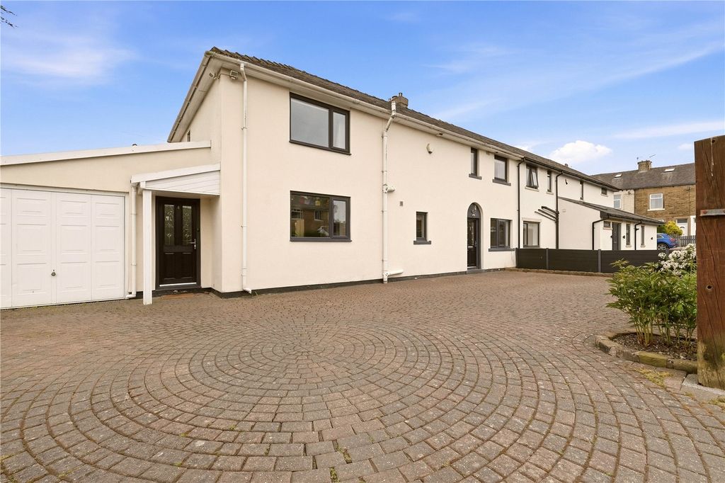 Additional image 27 of 5 bed semi-detached house for saleWestfield Road, Barnoldswick, Lancashire BB18