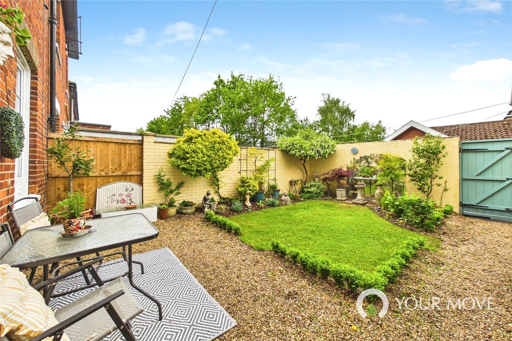 Additional image 4 of 4 bed semi-detached house for saleStation Road, Beccles, Suffolk NR34