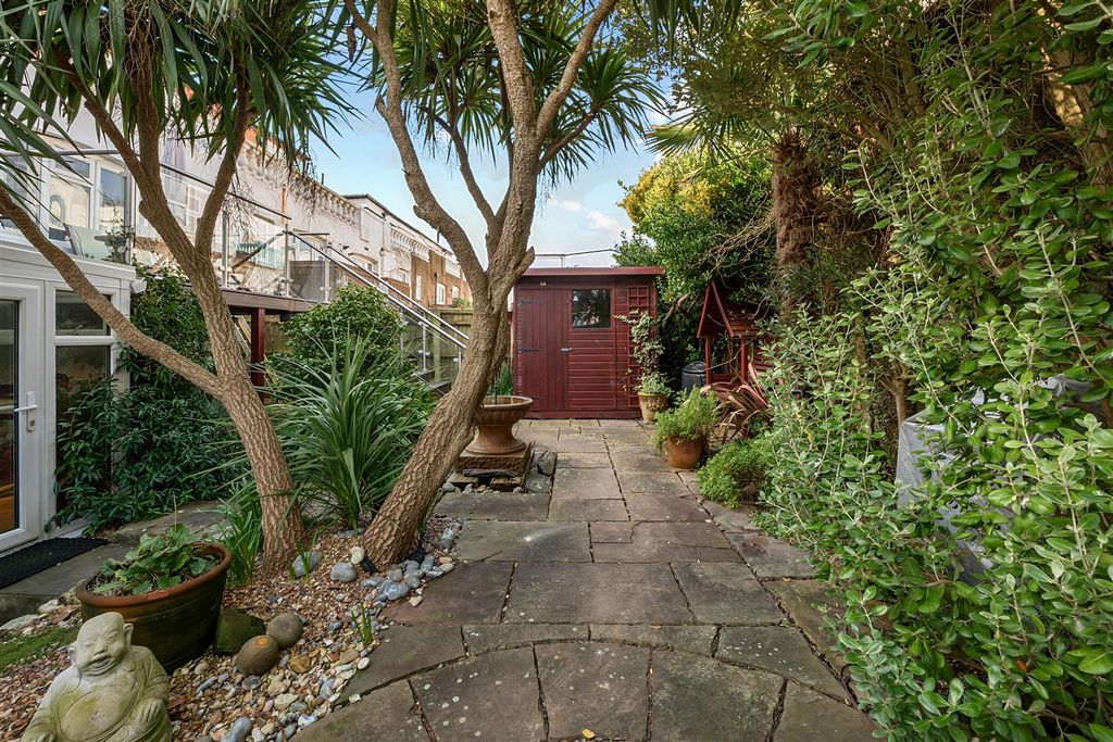 Additional image 33 of 3 bed flat for saleChannel View, Bexhill-On-Sea TN40