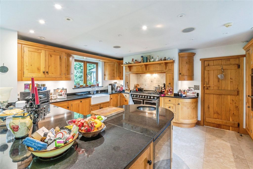 Additional image 10 of 4 bed detached house for saleChurch Street, Billericay, Essex CM11