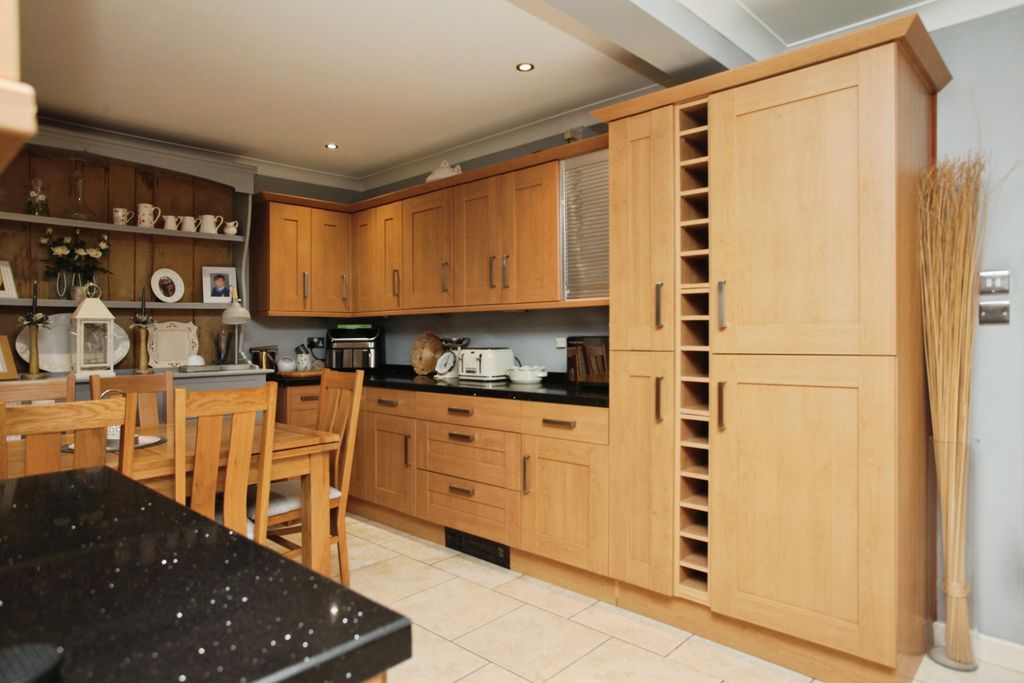 Additional image 10 of 3 bed semi-detached house for salePenylan Close, Newport NP10