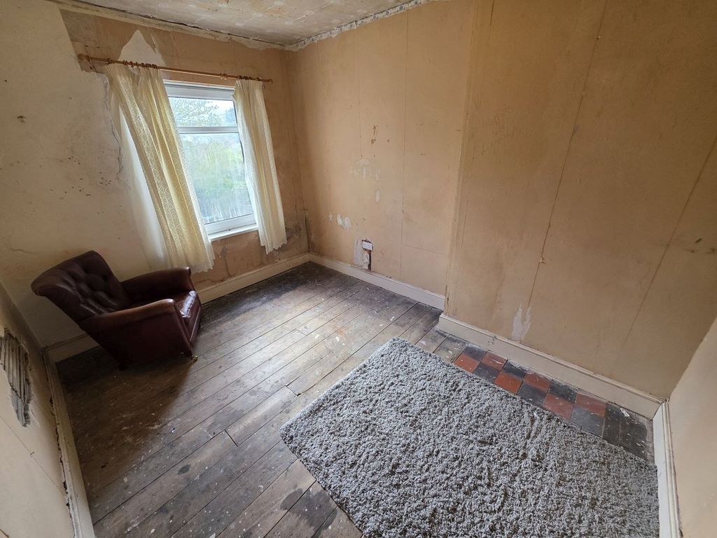 Additional image 13 of 2 bed terraced house for saleOxford Street, Abergavenny NP7