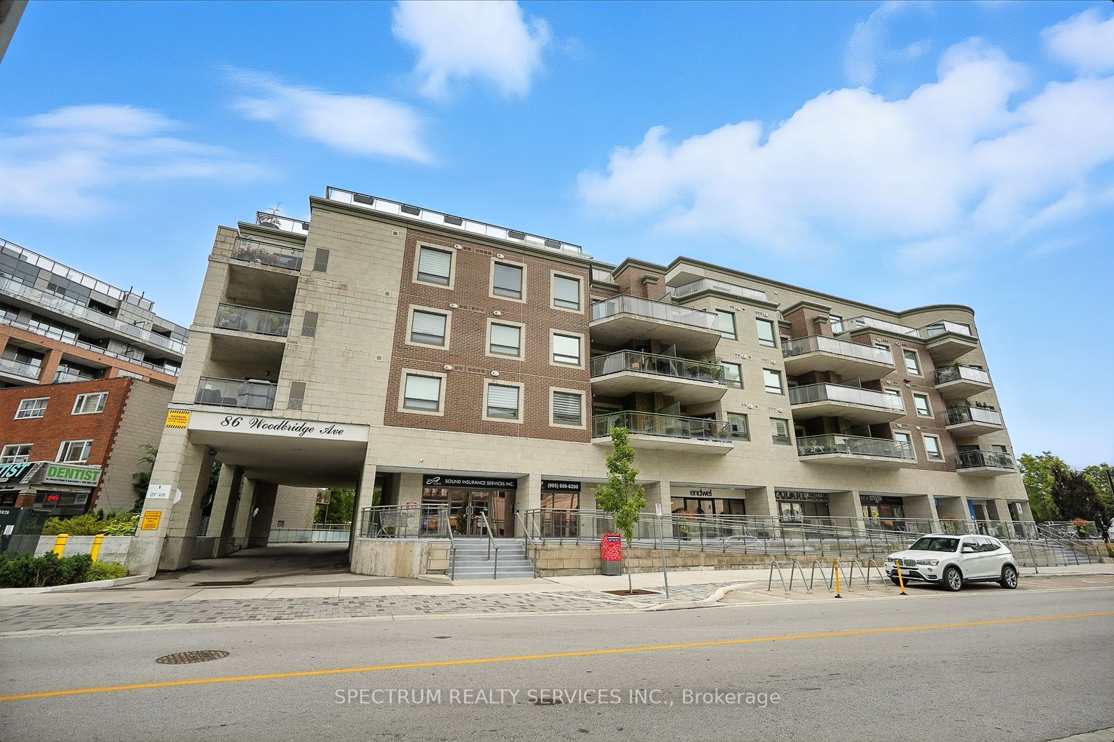 411-86 Woodbridge Avenue, Vaughan, ON, L4L 0E4