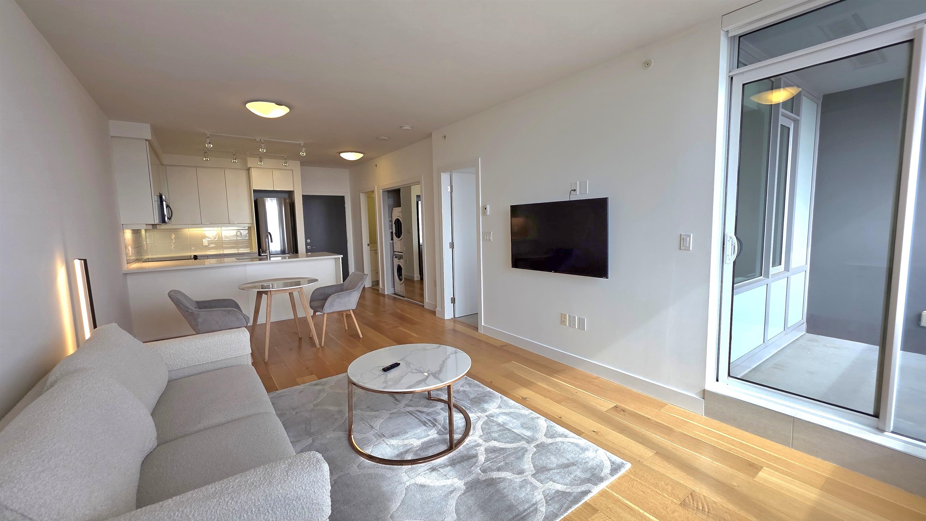 Additional image 6 of 1505-9393 Tower Road, Burnaby, BC, V5A 4Y8
