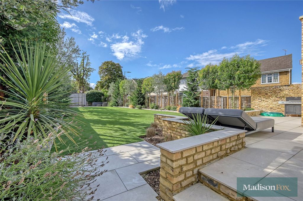 Additional image 45 of 5 bed detached house for saleQueens Road, Buckhurst Hill, Essex IG9