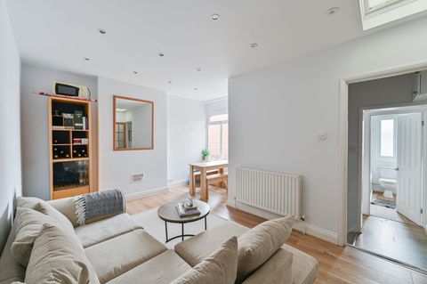 Garratt Lane, Tooting, London SW17