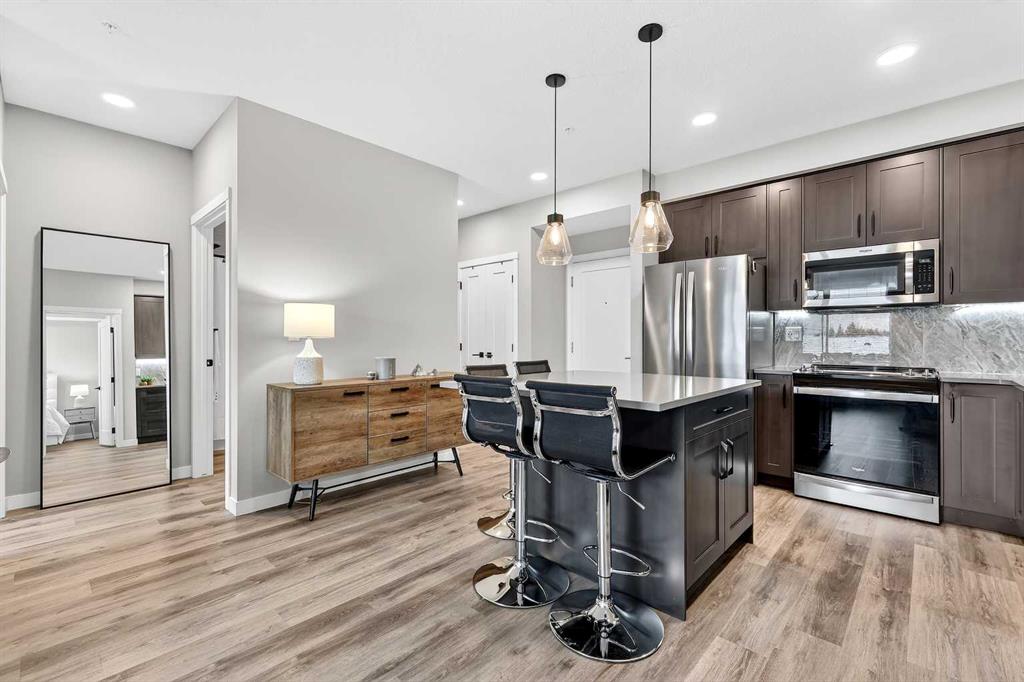 Additional image 3 of 401-150 Shawnee Square SW, Calgary, AB, T2Y 0T6