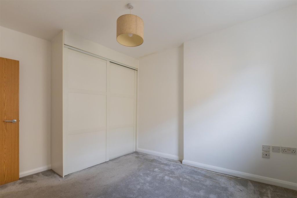 Additional image 12 of 2 bed flat for saleCathedral Road, Pontcanna, Cardiff CF11