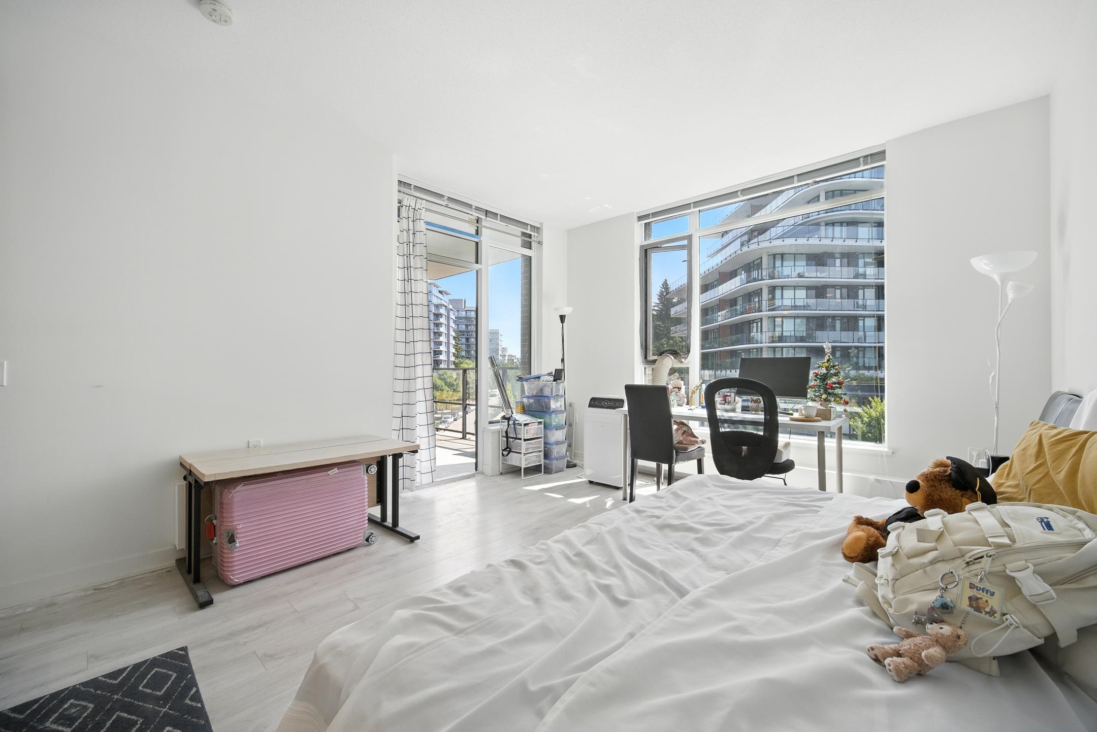 Additional image 2 of 418-8850 University Crescent, Burnaby, BC, V5A 0C8