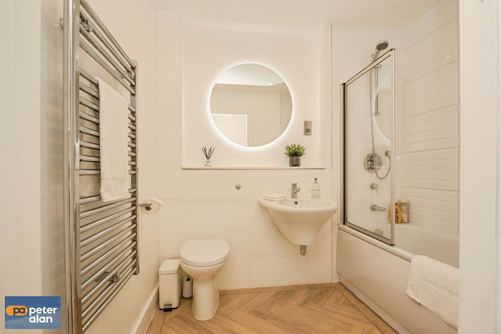 Additional image 14 of 2 bed flat for saleGalleon Way, Cardiff CF10