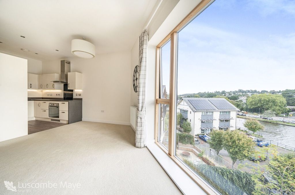 Additional image 3 of 2 bed flat for saleDart View House, Baltic Way, Totnes TQ9