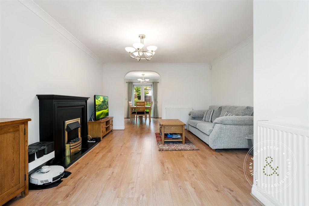 Additional image 3 of 4 bed detached house for saleMilestone Close, Cardiff CF14