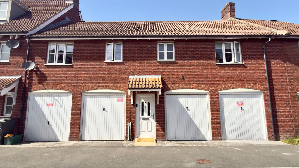 2 bed flat for saleSaxon Court, St. Georges, Weston-Super-Mare BS22