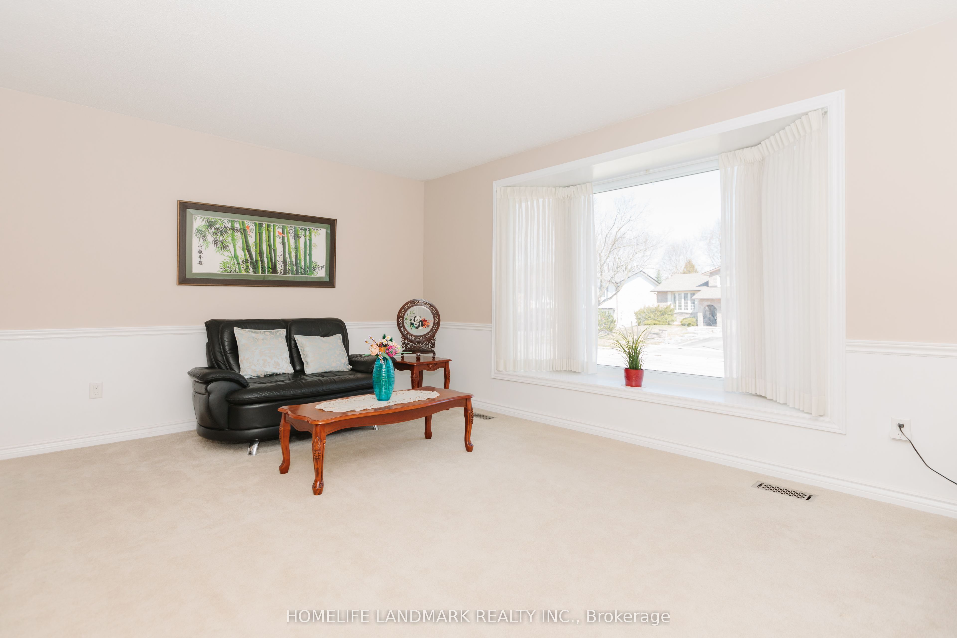 Additional image 2 of 254 Athabasca Street, Oshawa, ON, L1H 8E4