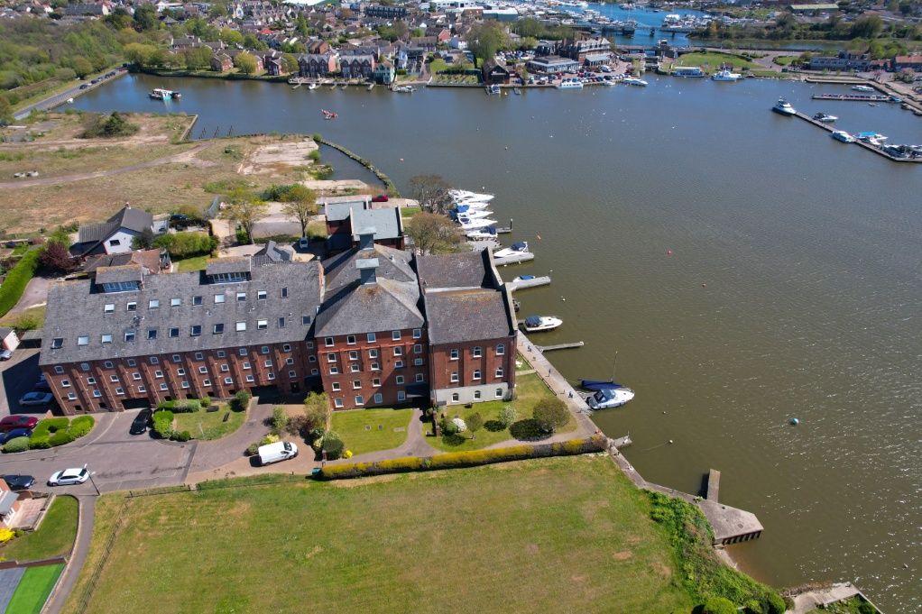 Additional image 3 of 3 bed flat for saleSwonnells Walk, Oulton Broad NR32