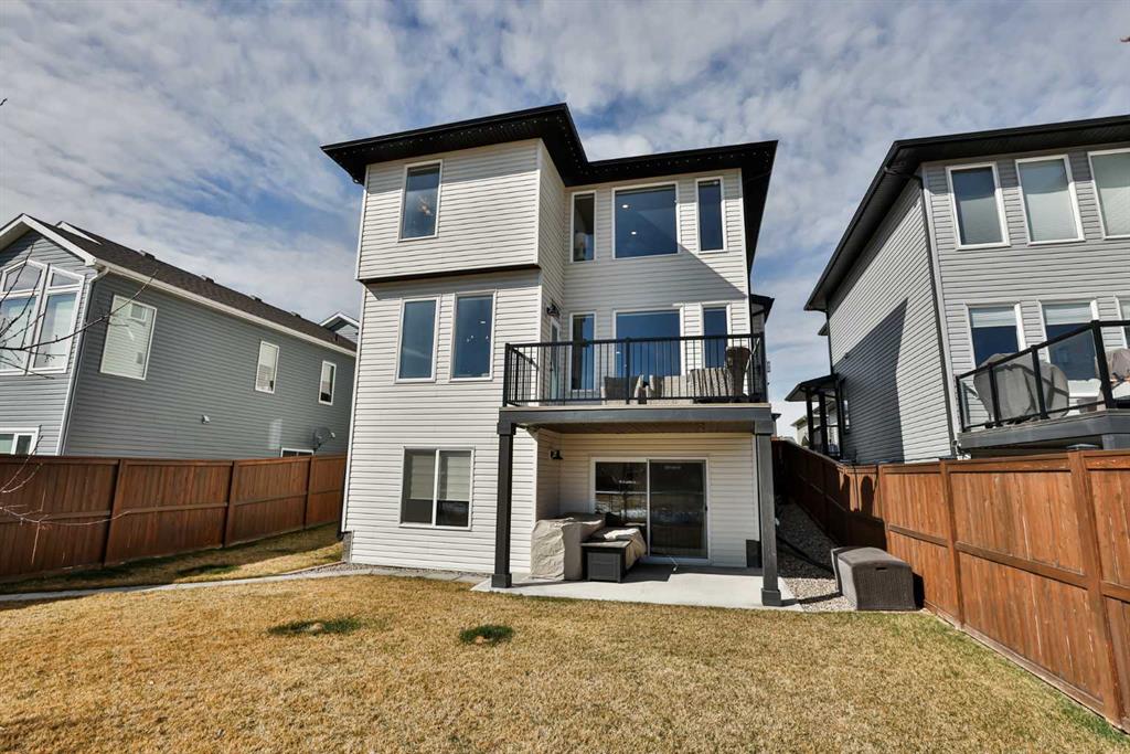 Additional image 3 of 56 Greywolf Road N, Lethbridge, AB, T1H 7E8