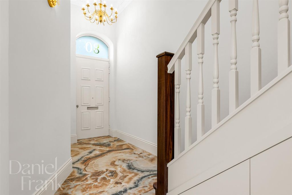 Additional image 19 of 5 bed semi-detached house for salePalmerston Road, Buckhurst Hill IG9