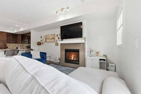 Additional image 8 of 86 Cougar Ridge Landing SW, Calgary, AB, T3H 0X8