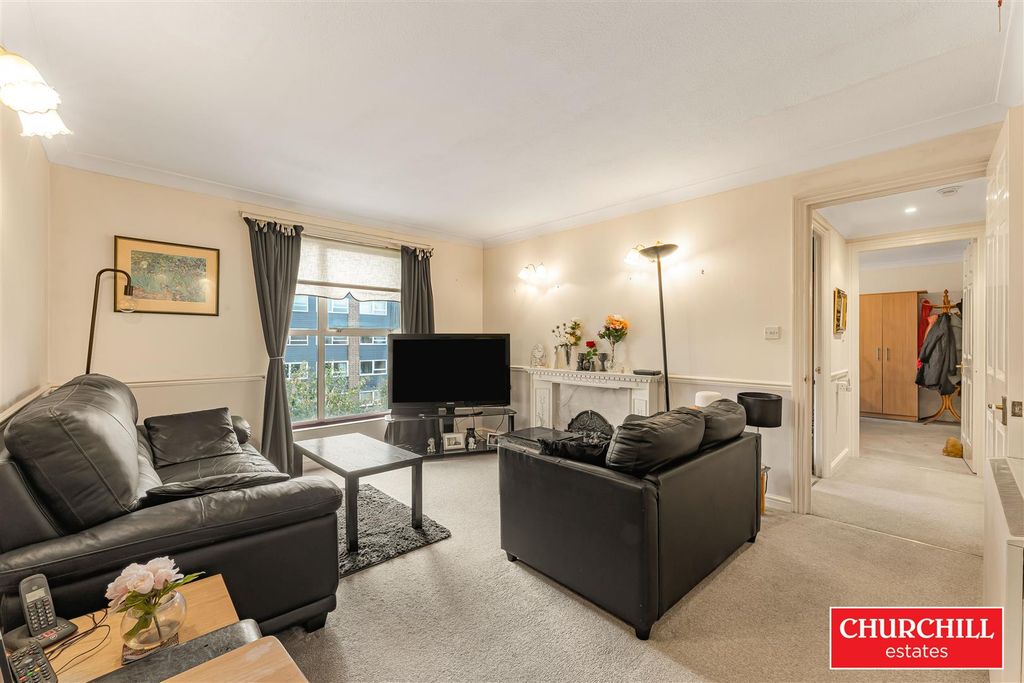 Additional image 7 of 2 bed flat for saleSt James Gate, Palmerston Road, Buckhurst Hill IG9