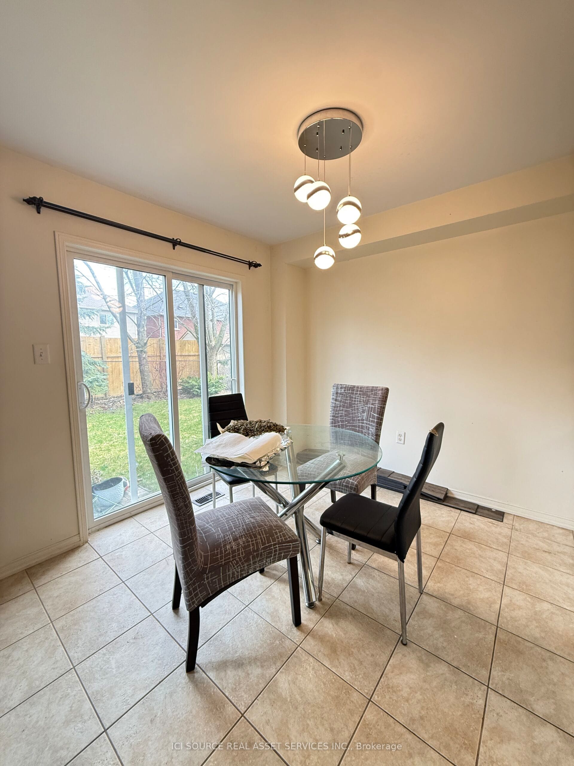Additional image 3 of 181 Norland Circle, Oshawa, ON, L1L 0A6