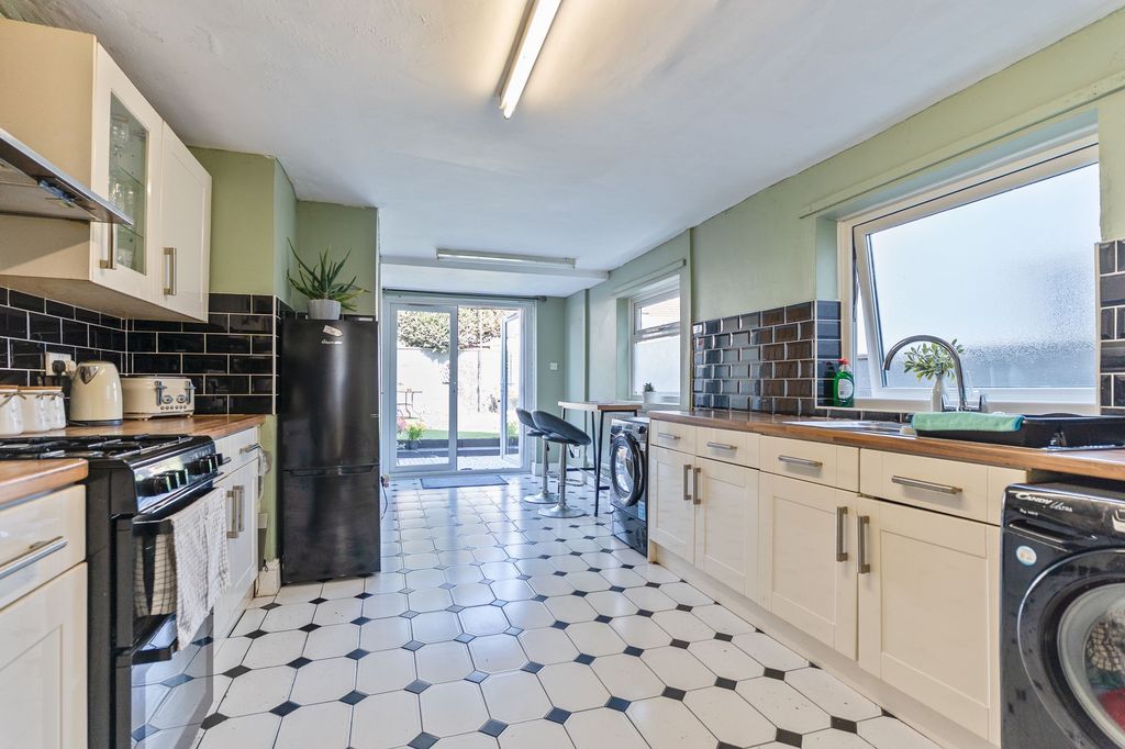 Additional image 5 of 3 bed terraced house for saleForrest Road, Cardiff CF5