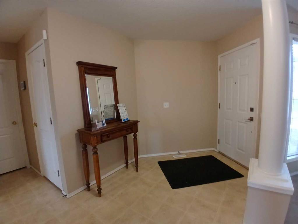 Additional image 3 of 141 Arbour Stone Close NW, Calgary, AB, T3G 4T2