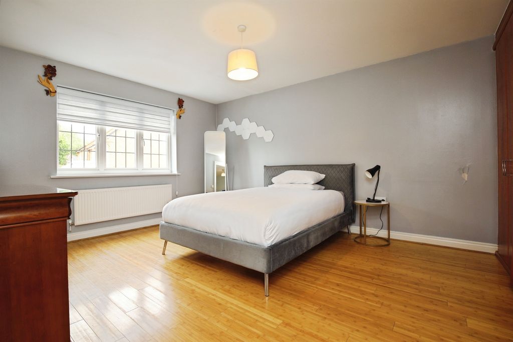 Additional image 9 of 4 bed detached house for saleSt. Birstan Gardens, Andover SP10