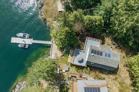 Additional image 9 of 2937 Panorama Drive, North Vancouver, BC, V7G 2A4