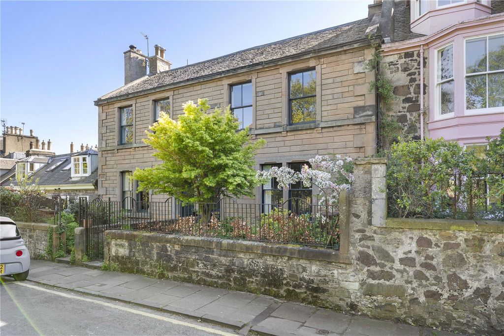 4 bed terraced house for saleSt. Leonards Bank, Newington, Edinburgh EH8