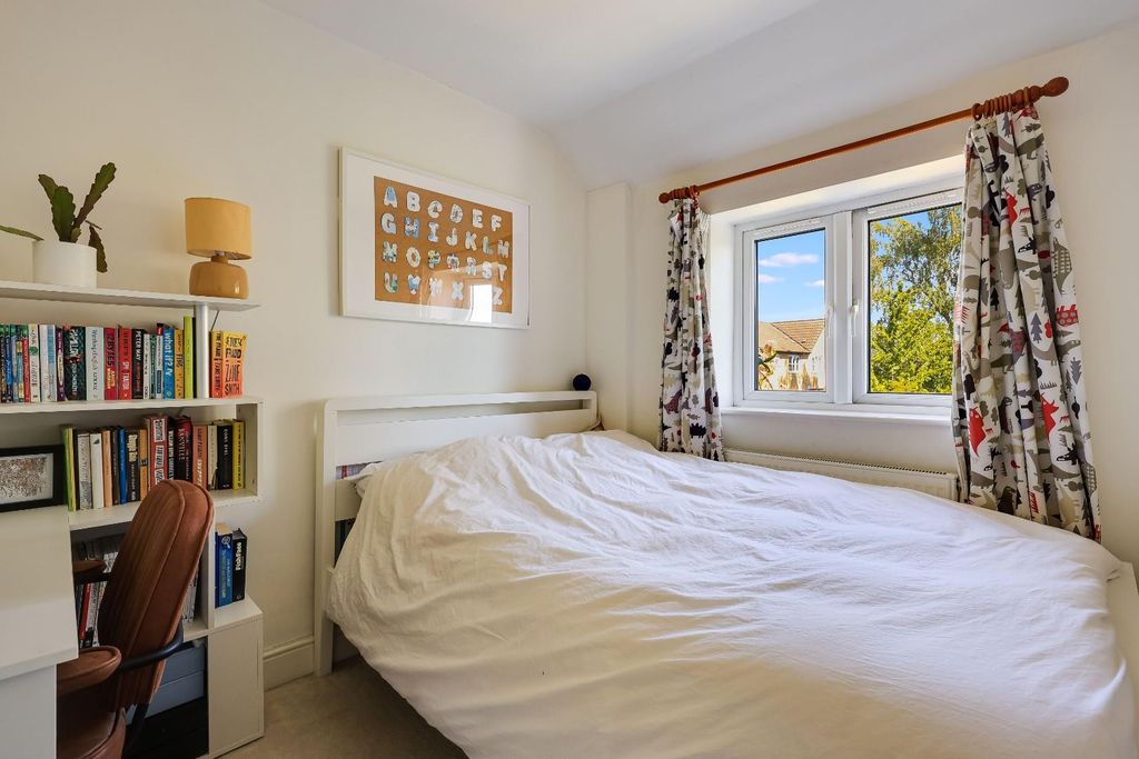 Additional image 17 of 4 bed semi-detached house for saleLents Way, Cambridge CB4