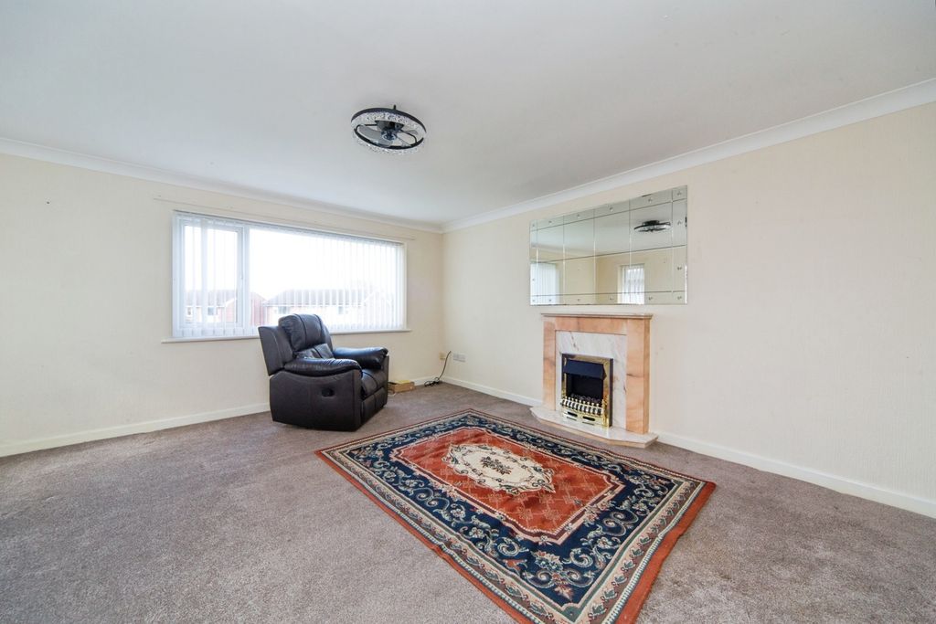 Additional image 7 of 2 bed flat for saleAled Court, Abergele LL22