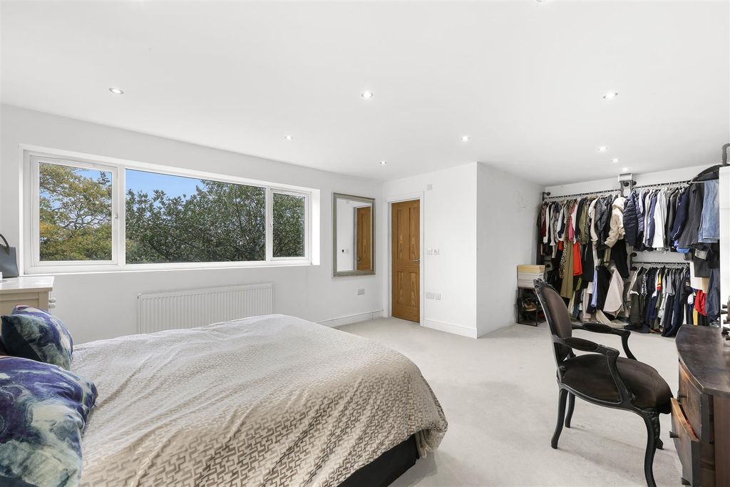 Additional image 19 of 5 bed semi-detached house for saleArdmore Lane, Buckhurst Hill IG9
