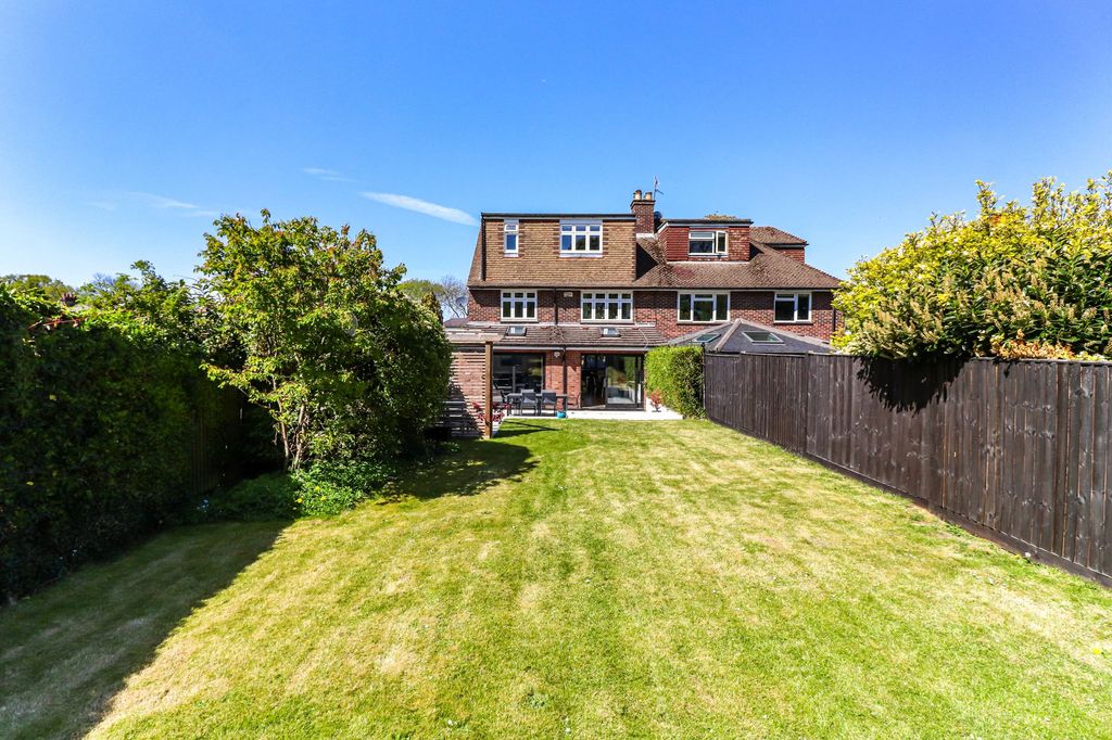 Additional image 24 of 5 bed property for saleAbbots Road, Abbots Langley WD5