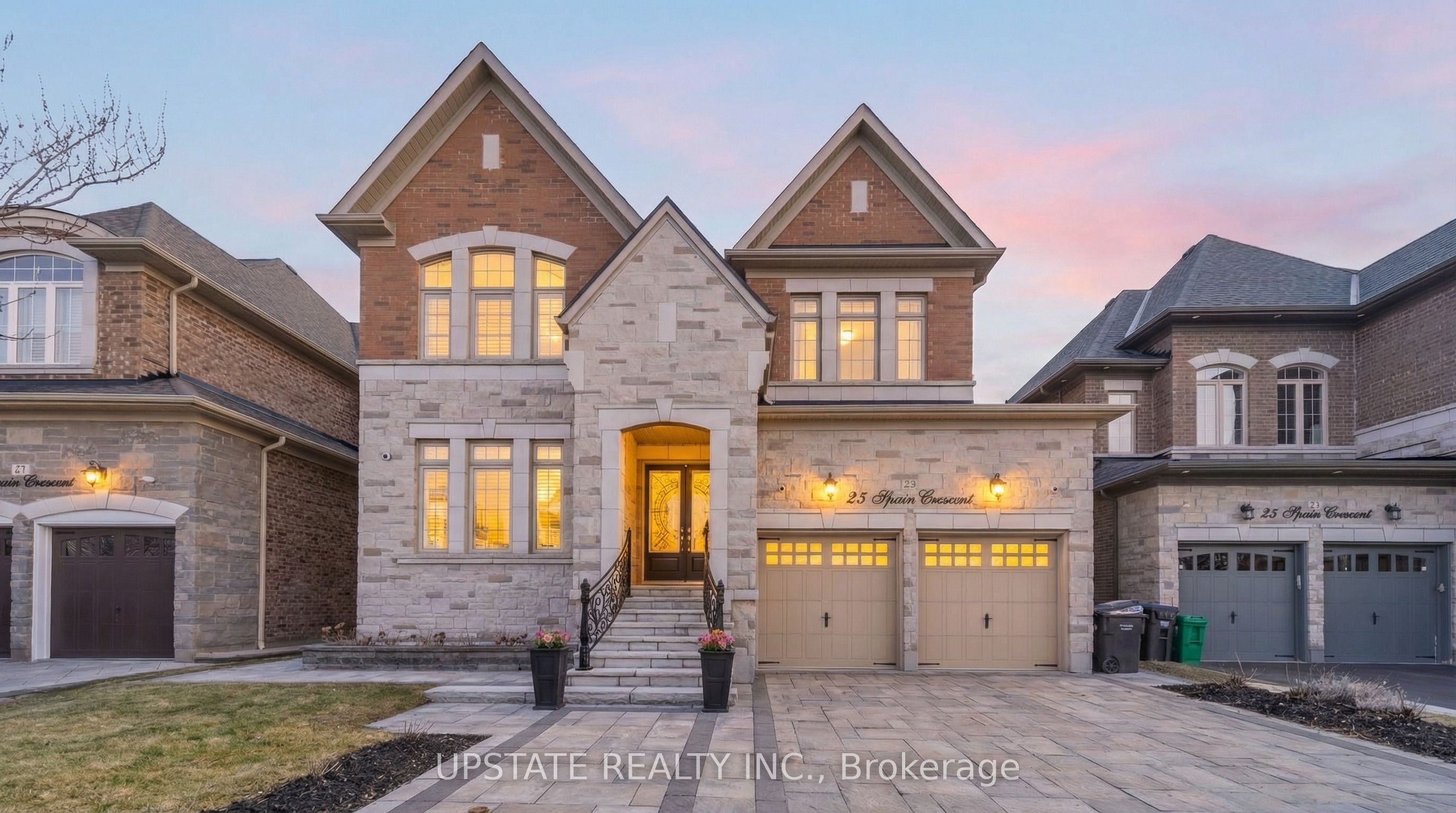 23 Spain Crescent, Brampton, ON, L6P 4G8