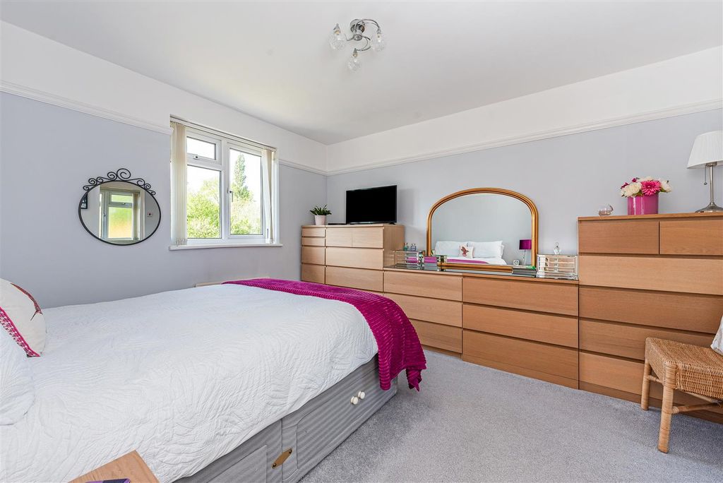 Additional image 12 of 4 bed detached house for saleSainsbury Close, Andover SP10