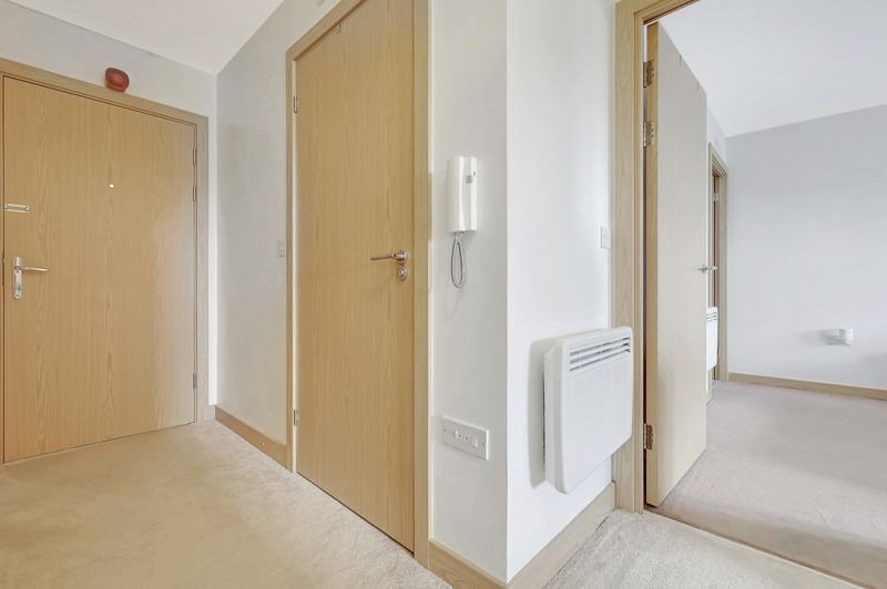 Additional image 9 of 2 bed flat for saleCherrydown East, Basildon, Essex SS16