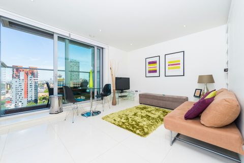 West Tower, 1 Pan Peninsula Square, Canary Wharf, London E14, Studio to rent