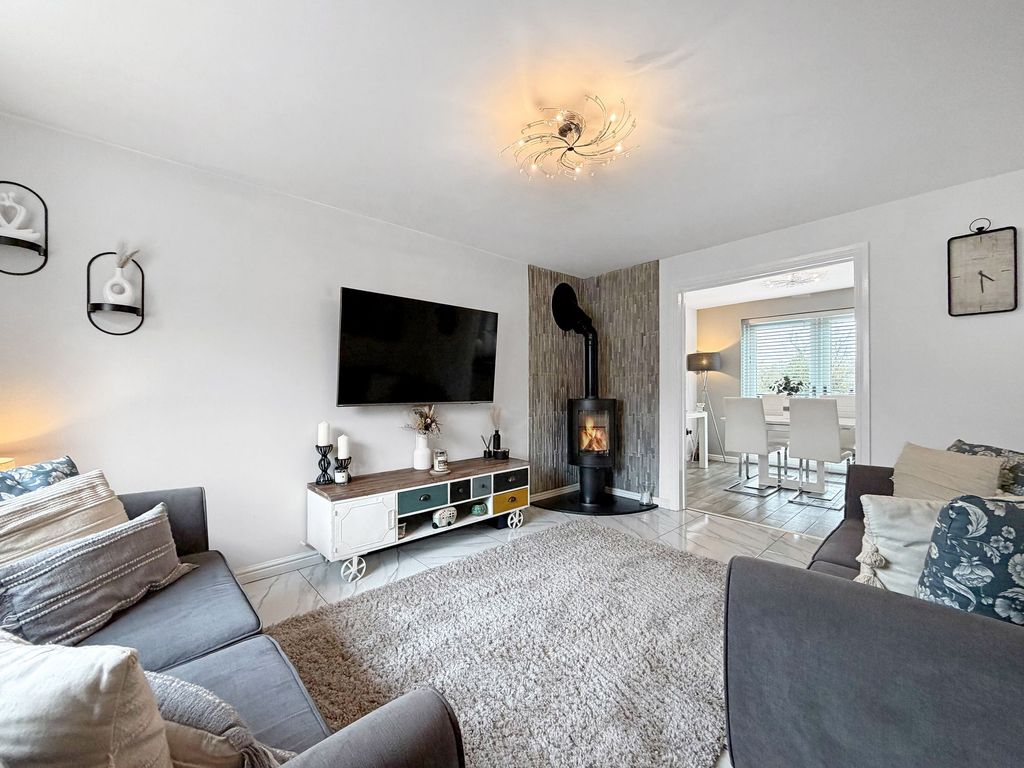 Additional image 3 of 5 bed detached house for saleDowney Grove, Penpedairheol CF82