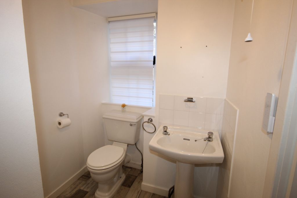 Additional image 13 of 2 bed flat for sale15 Low Street, Banff AB45