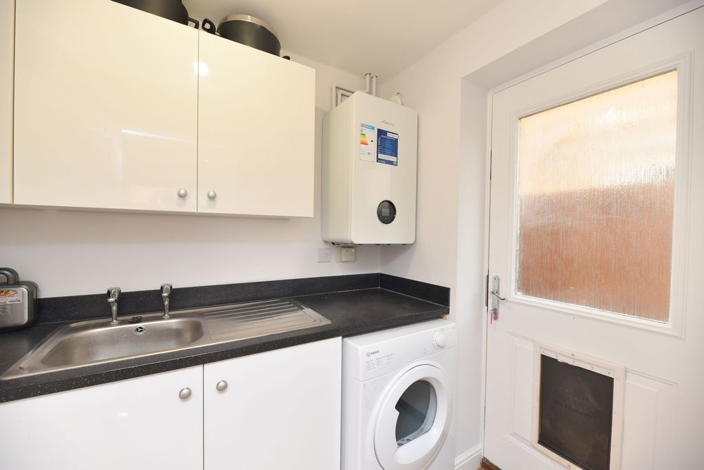 Additional image 8 of 5 bed detached house for saleDevon Drive, Biggleswade SG18