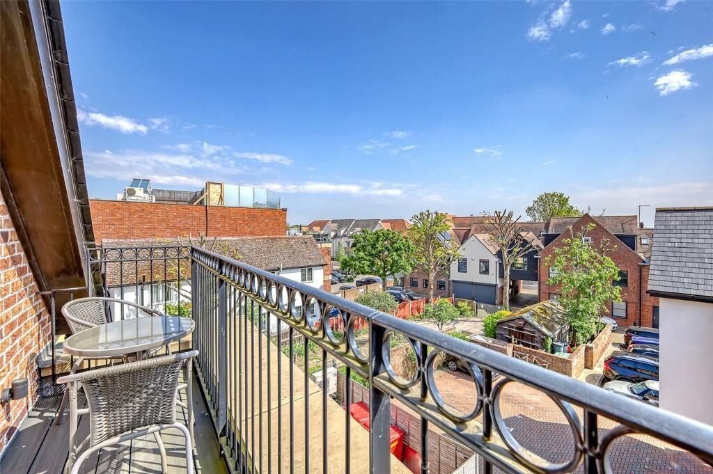 Additional image 5 of 2 bed flat for saleHawkley Mews, Chapel Street, Billericay, Essex CM12