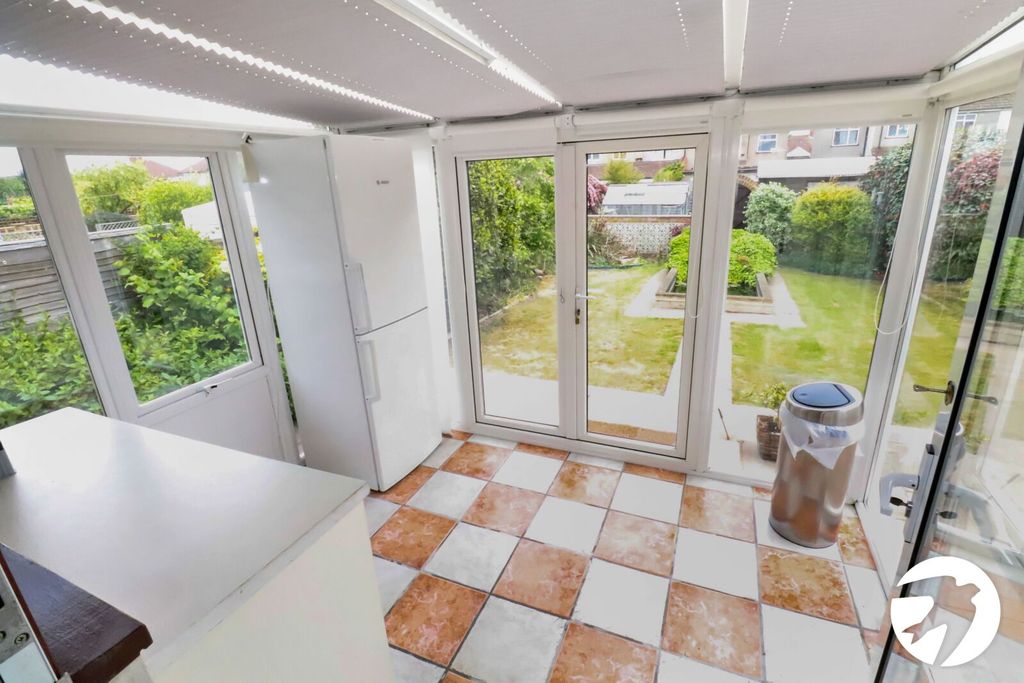 Additional image 5 of 2 bed bungalow for saleTrosley Road, Belvedere DA17