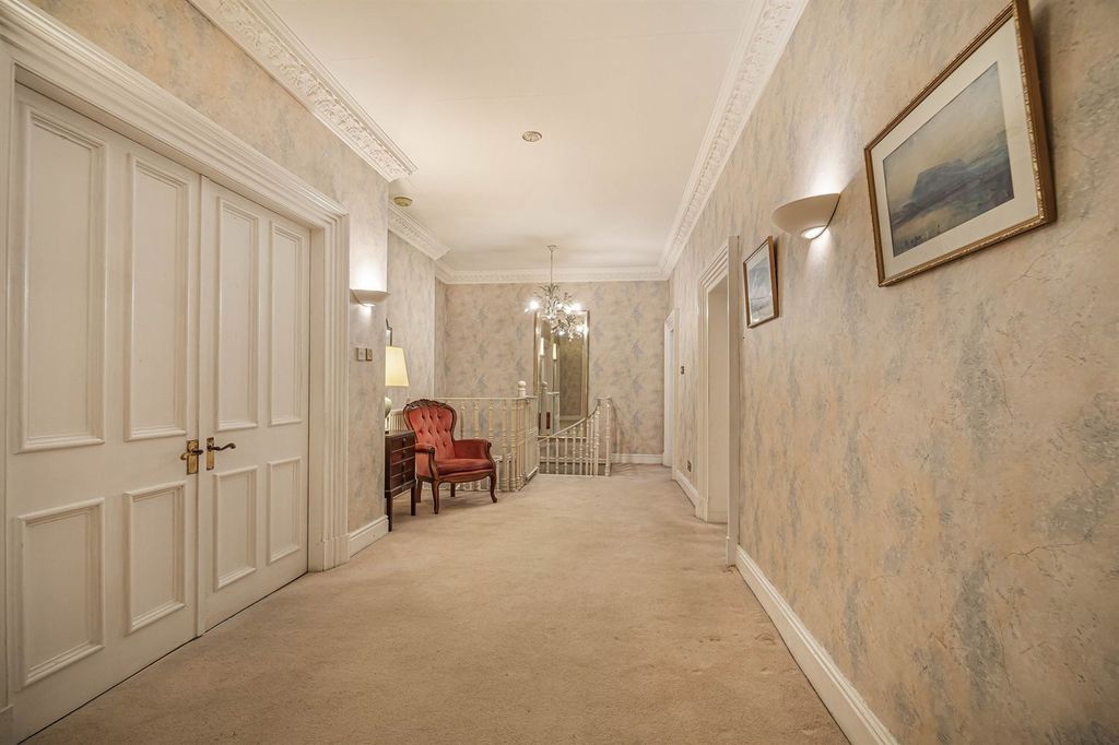 Additional image 10 of 2 bed flat for saleDevisdale Road, West Lynn Devisdale Road WA14