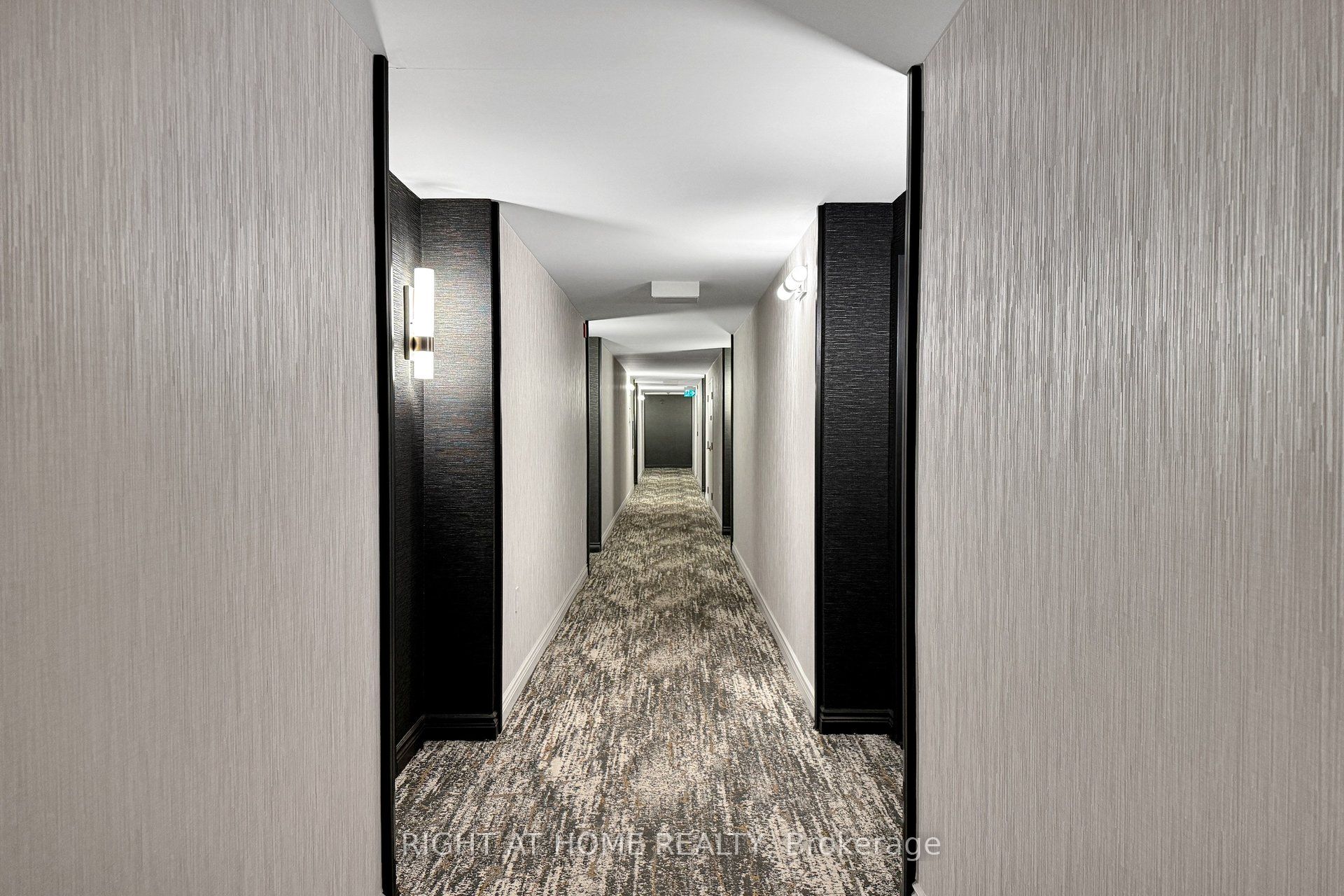 Additional image 5 of 216-2100 John Street, Markham, ON, L3T 7S6